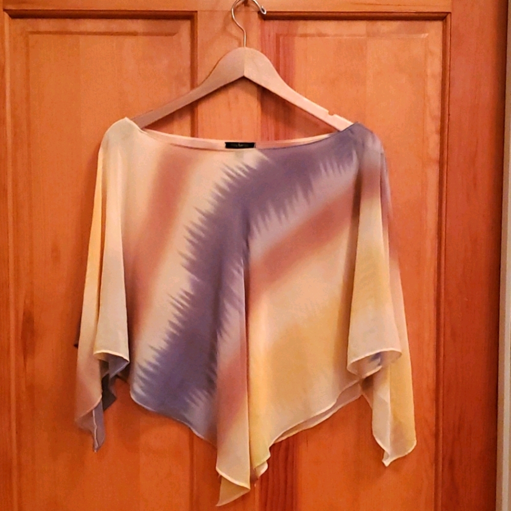 SOLD TOP DAISY FUENTES OS TRI COLOR - Picture 1 of 3